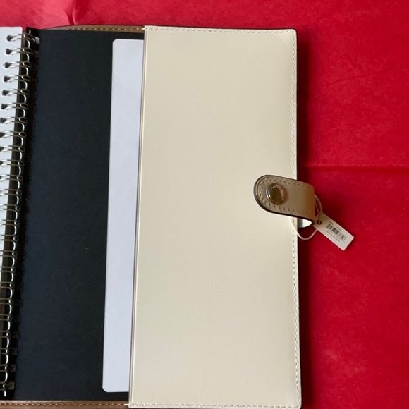 ๐ COACH NOTEBOOK WITH HOUNDSTOOTH PRINT ๐ NWT ๐ - Picture 13 of 15